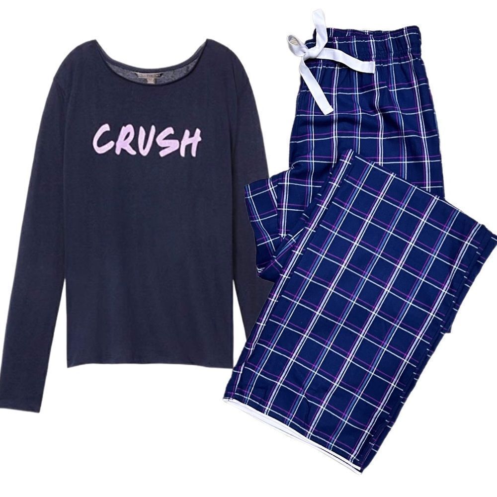 Victoria’s Secret Dreamer flannel pants & Soft Top Crush Print pajama set Xsmall